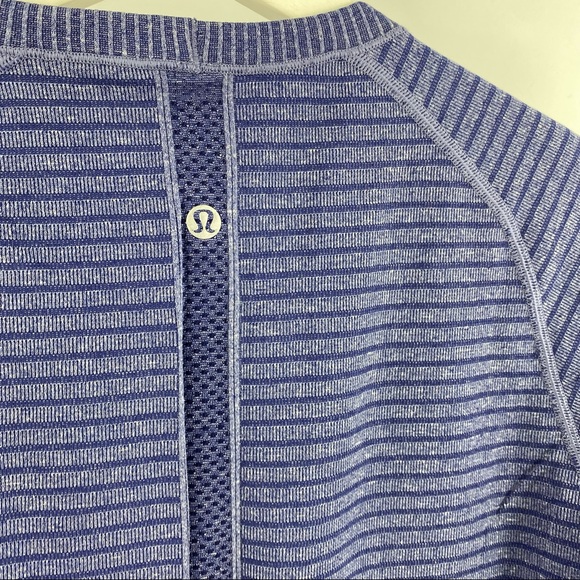 Lululemon blue swiftly tech “giver” yegcycle tee - Picture 4 of 7